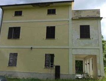 Vista - Rustico, casale in Vendita in SP257 37 a Cagli