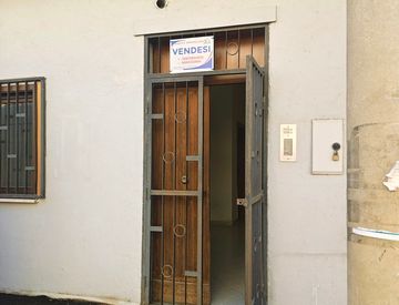 Sala - Quadrilocale in Vendita in Via San Francesco a Avezzano
