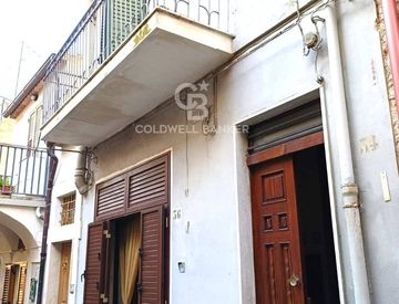 Foto 1 di 22 - Casa indipendente in Vendita in Via Pozzo Paradiso 34 a Scicli