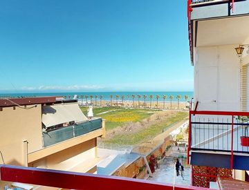 Foto 1 di 24 - Quadrilocale in Vendita in Via Salvatore Prascina a Barletta