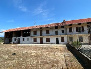 Foto 1 di 26 - Rustico, casale in Vendita in Via Boscarina a Borgo d'Ale