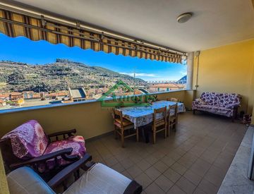 Terrazza - Quadrilocale in Vendita in Via Giuseppe Verdi 116 a Camporosso