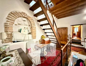 Foto 1 di 32 - Casa indipendente in Vendita in Via de Filippi a Pieve di Teco