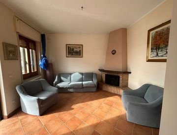 Soggiorno - Quadrilocale in Vendita in Via Cilea a Catanzaro