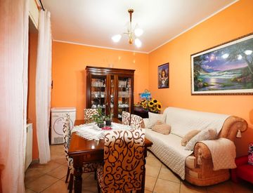 Soggiorno - Trilocale in Vendita in Via Leonardo Vinci 6 a Catanzaro