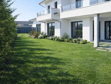 Facciata - Casa bifamiliare, trifamiliare in Vendita in Via Gaetano Donizetti a Chignolo d'Isola