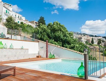 Piscina - Appartamento in Vendita in Via Vittorio Veneto 51 a Minervino Murge