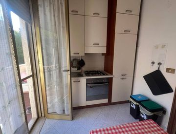 Cucina - Trilocale in Affitto in Via di Pratale 18 a Pisa