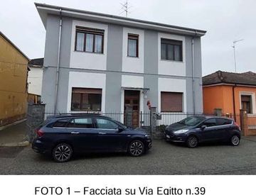 Foto 1 di 6 - Appartamento in Vendita in Via Egitto 39 a Vercelli
