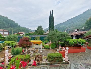 Giardino - Casa indipendente in Vendita in Strada provinciale a Isolabona