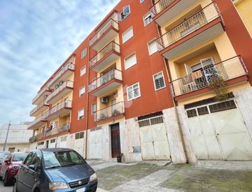 Foto 1 di 26 - Trilocale in Vendita in Via Principe Umberto 43 a Canosa di Puglia