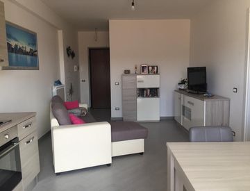 Soggiorno - Bilocale in Vendita in Via Campania 6 a Alatri