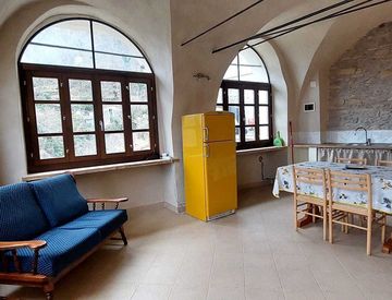 Soggiorno - Casa bifamiliare, trifamiliare in Vendita in Via Novelli a Prelà