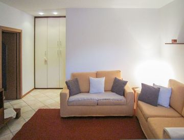Camera da letto - Bilocale in Vendita in Via Principale 35 a Terlano