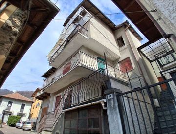 Vista - Casa indipendente in Vendita in Via Don Felice Obicini a Loreglia