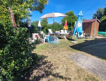 Foto 1 di 35 - Rustico, casale in Vendita in Via Aurelia Sud a Viareggio