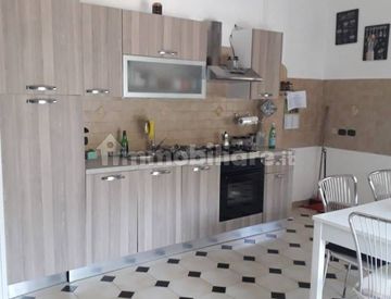 Cucina - Trilocale in Vendita in Viale Vincenzo Gattoleo a Catanzaro