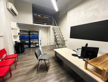 Stanza - Ufficio in Vendita in Via Umberto I 101 a Porto Sant'Elpidio