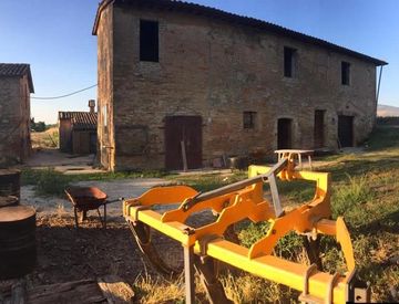 Facciata - Rustico, casale in Vendita in Bevagna a Bevagna