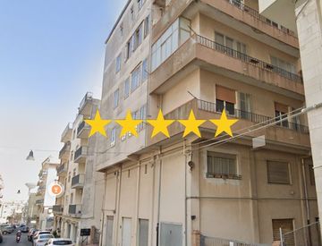 Foto 1 di 37 - Quadrilocale in Vendita in Via Orso Mario Corbino a Ragusa