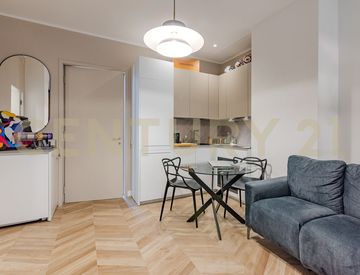 Soggiorno - Monolocale in Vendita in Via Nino Bixio a Milano