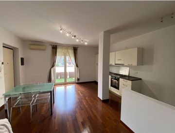 Soggiorno - Bilocale in Vendita in Via Giuseppe Manfredi a Piacenza