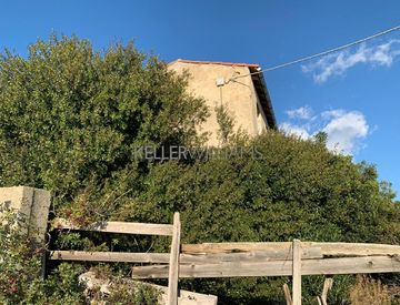 Foto 1 di 20 - Rustico, casale in Vendita in Via Cornice dei Due Golfi a Bordighera