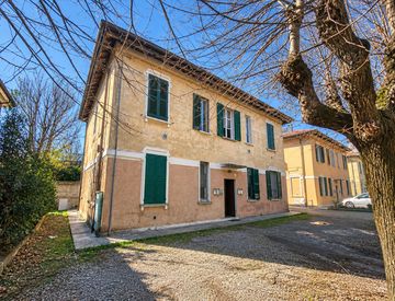 Facciata - Bilocale in Vendita in Via Giuseppe Mazzini 34 a Turate