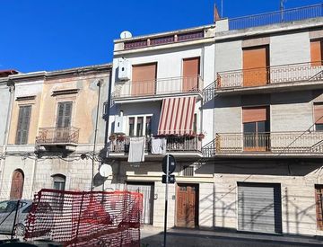 Foto 1 di 9 - Appartamento in Vendita in Via Roma 51 a Trinitapoli
