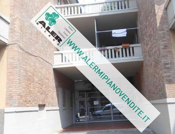 Foto 1 di 27 - Bilocale in Vendita in Via Giuseppe Rovani 297 a Sesto San Giovanni