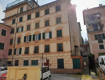 Facciata - Appartamento in Vendita in Piazza Aldo Gastaldi a Torriglia