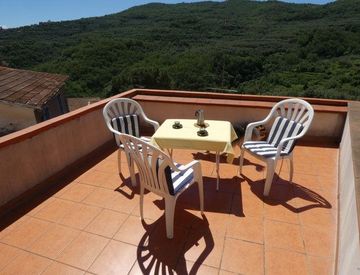 Terrazza - Rustico, casale in Vendita in Via XX Settembre 28 a Pontedassio