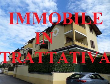 Foto 1 di 21 - Bilocale in Vendita in Via Firenze 11 a Rescaldina
