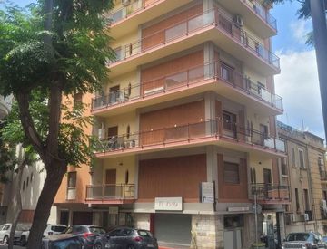 Vista - Quadrilocale in Vendita in Via Demetrio Tripepi 14 a Reggio Calabria