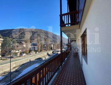 Terrazza - Quadrilocale in Vendita in Via Einaudi 21 BIS a Bardonecchia