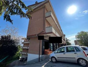 Foto 1 di 4 - Ufficio in Vendita in Via Celeste a Sant'Elpidio a Mare
