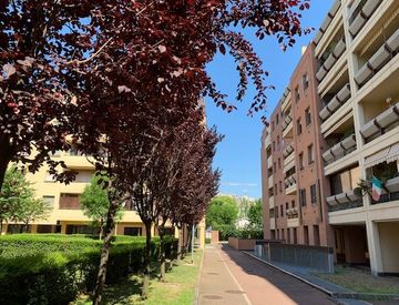 Vista - Quadrilocale in Vendita in Via Giuseppe Rivani a Bologna