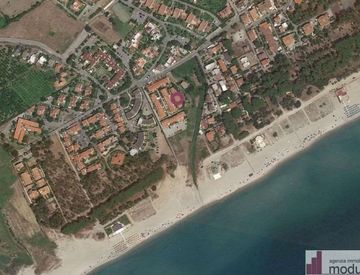 Foto 1 di 2 - Villetta a schiera in Vendita in Località Chiara 15 a Sellia Marina