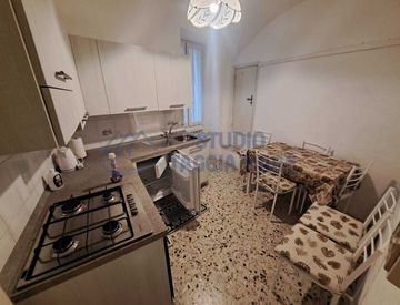 Cucina - Casa bifamiliare, trifamiliare in Vendita in Via Nuova a Badalucco