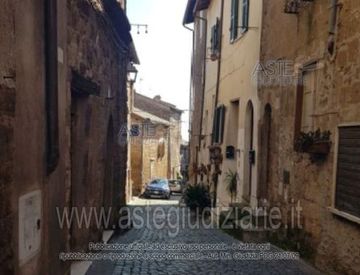 Vista - Appartamento in Vendita in Via Castel Vecchio 8 a Capranica