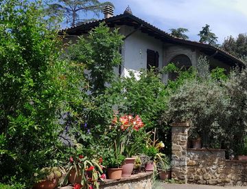 Casa Indipendente in Vendita in Localit Vitiano a Arezzo 250mq