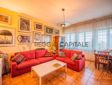 Quadrilocale in Vendita in zona Centro a Reggio Emilia - 130mq - Casa.it