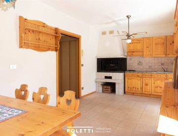 Soggiorno - Villetta a schiera in Vendita in Via Lido a Merano