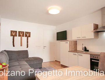 Soggiorno - Trilocale in Vendita in Via Carezza a Nova Levante