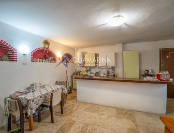 Stanza - Bilocale in Vendita in Strada Provinciale Sud a Ceriana