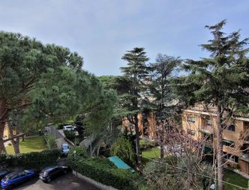 Appartamento in Vendita in Viale Arezzo a Genova 220mq Casa.it