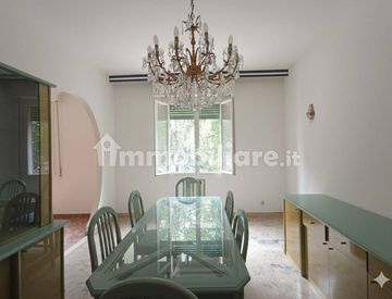 Soggiorno - Quadrilocale in Vendita in Via Marzabotto 1 a Bologna