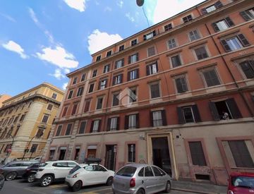 Vista - Monolocale in Vendita in Via Principe Umberto a Roma