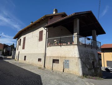 Facciata - Casa indipendente in Vendita in Via IV Marzo 32 a Buttigliera Alta