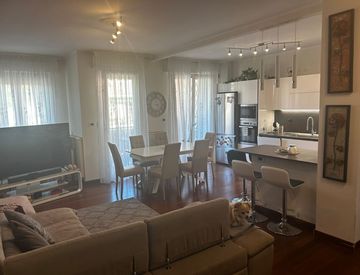 Soggiorno - Trilocale in Vendita in Via Louis Pasteur a Bordighera